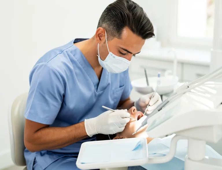 dentista Aci Castello